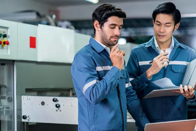 بناء استراتيجيةك: فريق داخلي مقابل وكيل التوظيف